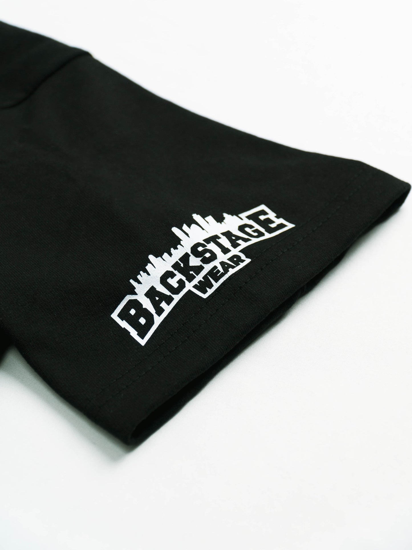 MONTANA BLACK BOXY TEE